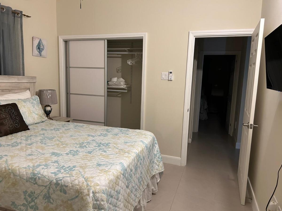 Seamist Villa @Oceanpointe Lucea Comfy 2Br W/Pool Gym & Parking Exterior foto